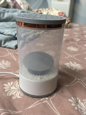 Customer photo of the Bloom Pro brush cleaner
